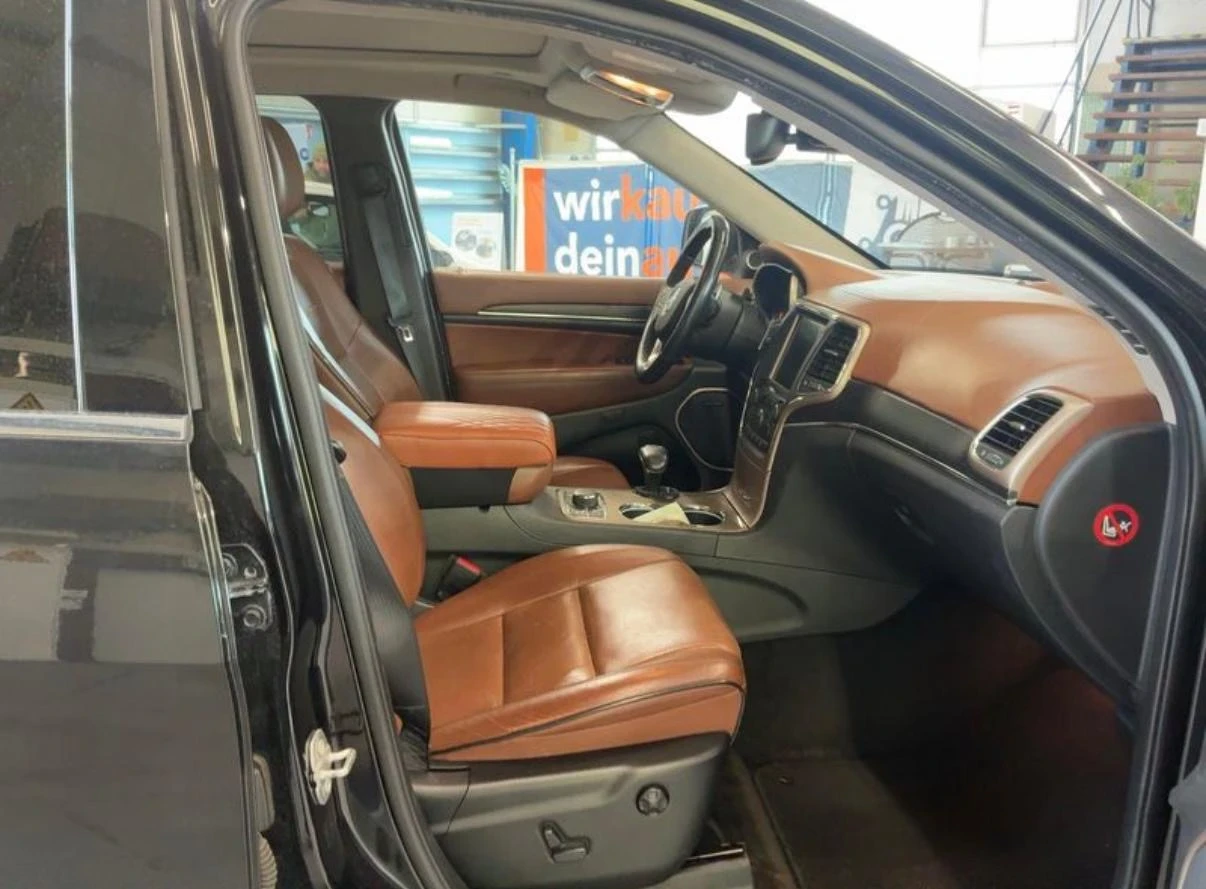 Jeep Grand cherokee SUMMIT = Podgriavane= Obduhvane= Panorama, снимка 4 - Автомобили и джипове - 54340995