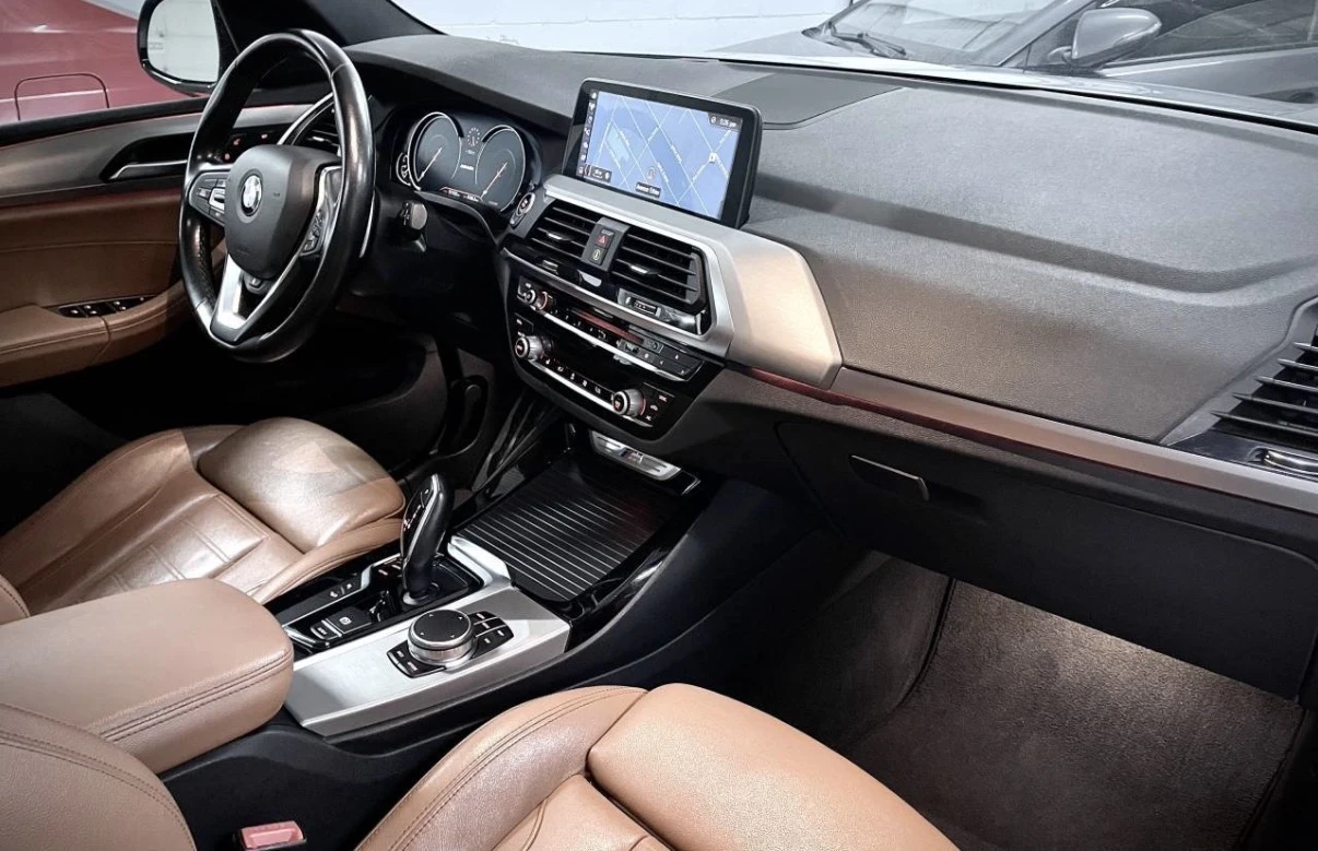 BMW X3 М40i * HUD * PANO * CARPLAY * CARFAX * , снимка 8 - Автомобили и джипове - 54682532