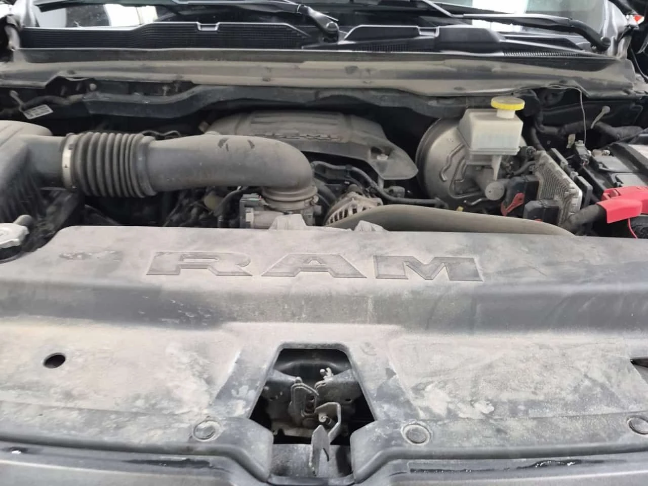 Dodge RAM 1500 REBEL CREW CAB SHORT BED| CARFAX| АВТОКРЕДИТ, снимка 16 - Автомобили и джипове - 54835295