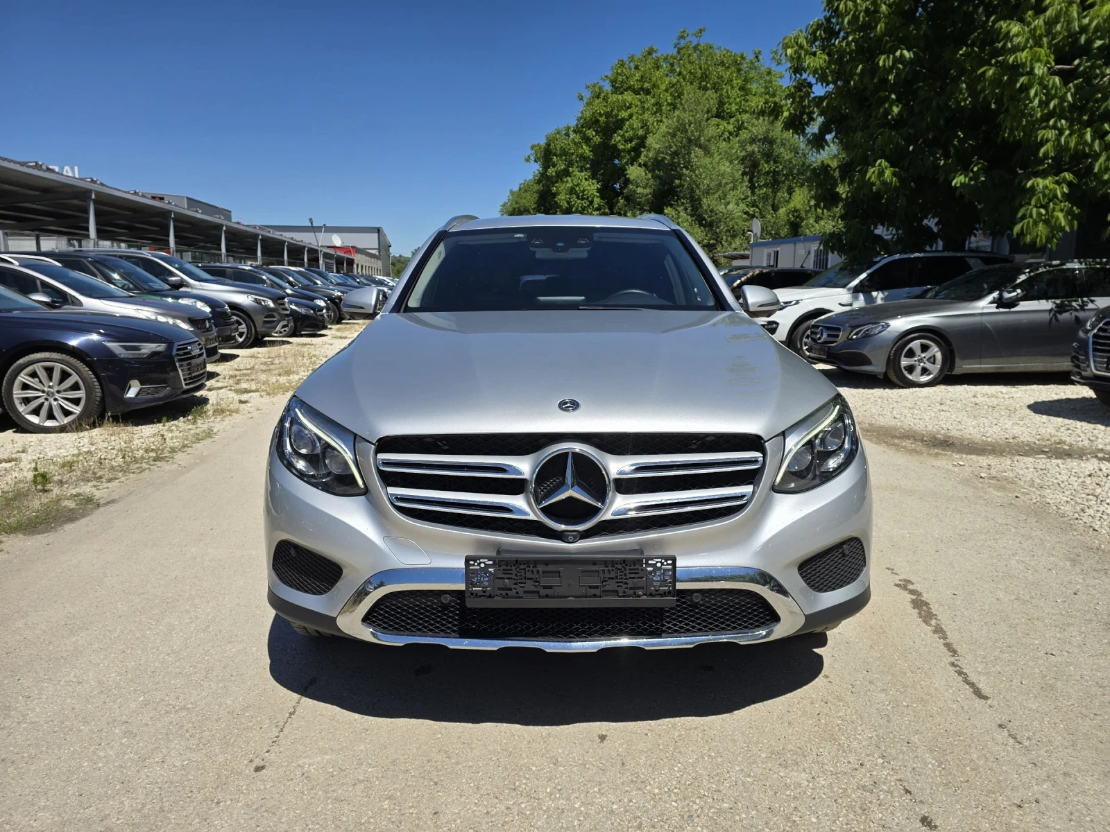 Mercedes-Benz GLC 250 D 4MATIC Burmester 360  Sport , снимка 5 - Автомобили и джипове - 54932859