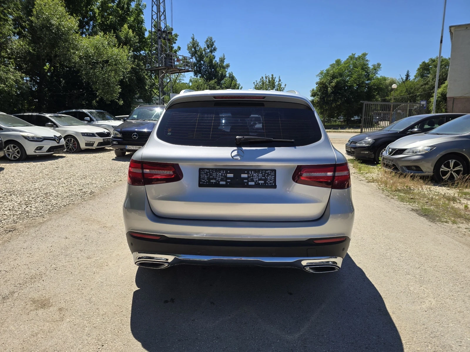 Mercedes-Benz GLC 250 D 4MATIC Burmester 360  Sport , снимка 6 - Автомобили и джипове - 54932859