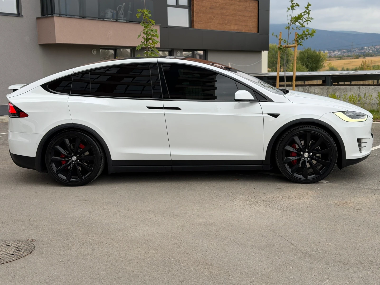 Tesla Model X Tesla Model X 90DТ, снимка 12 - Автомобили и джипове - 56404568