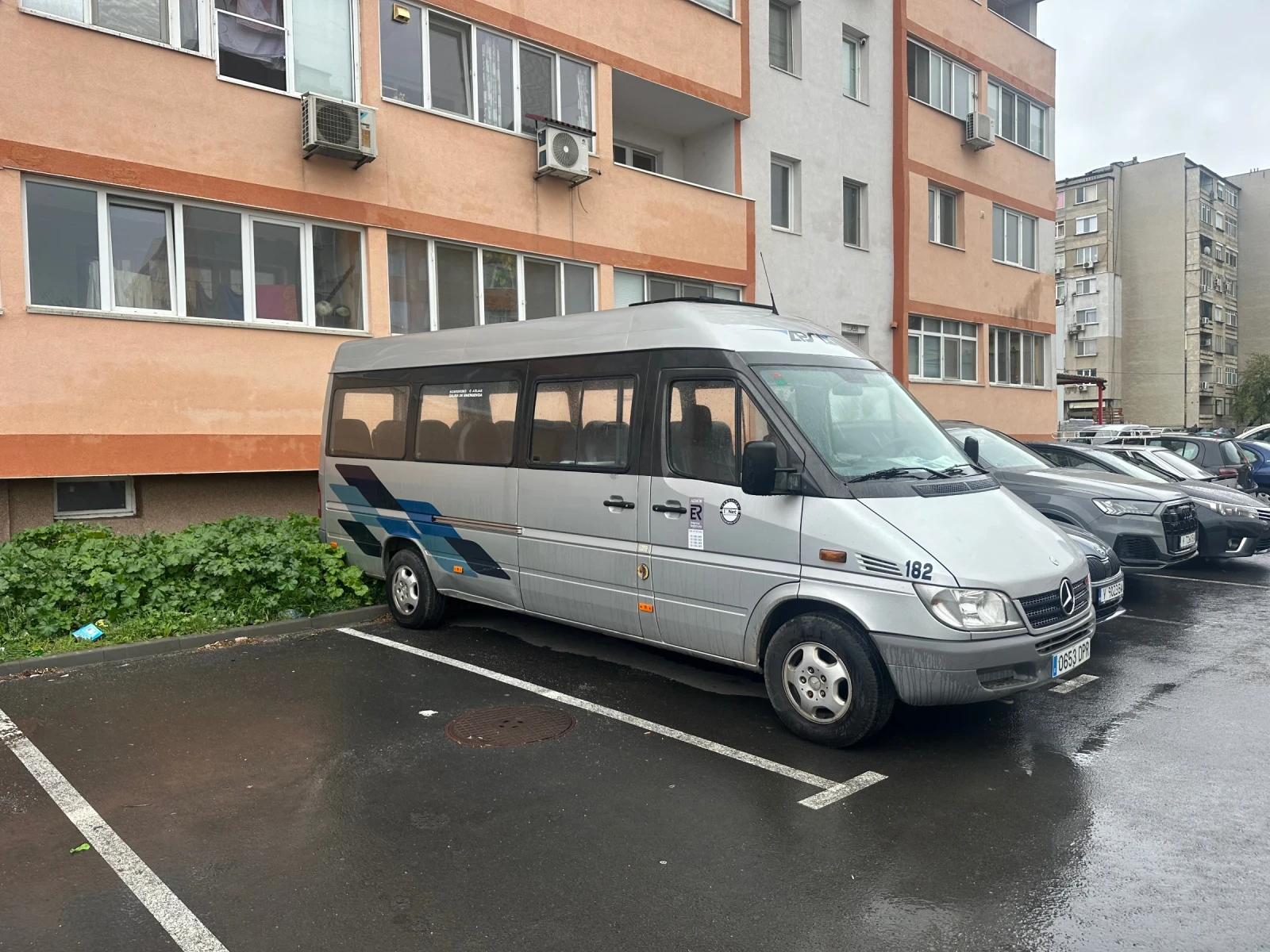 Mercedes-Benz Sprinter 311 Микробус 19 местен - изображение 3