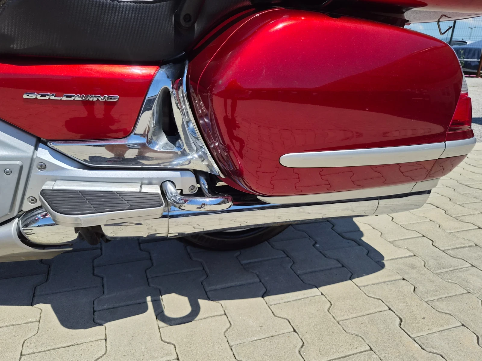 Honda Gold Wing 1800 2008 година Швейцария, снимка 11 - Мотоциклети и мототехника - 54843313