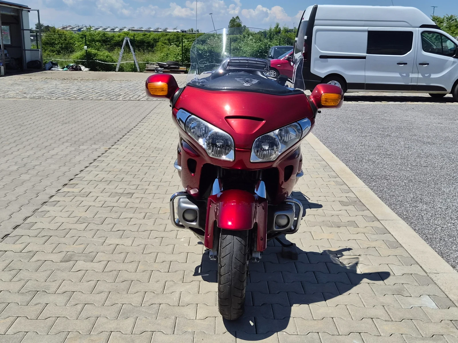 Honda Gold Wing 1800 2008 година Швейцария, снимка 3 - Мотоциклети и мототехника - 54843313
