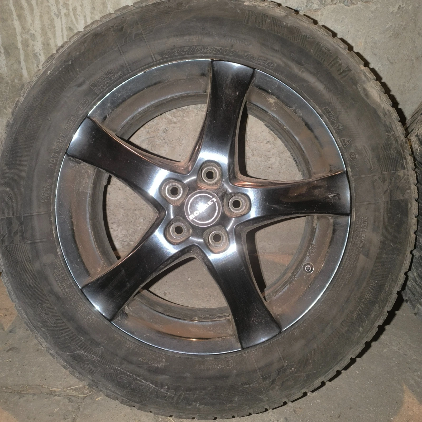    225/65R17   | Mobile.bg   4