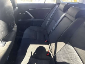Toyota Avensis 2.2 D-4D (150 к.с.), снимка 13