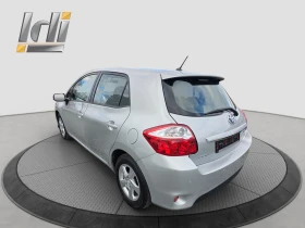 Toyota Auris 1.8 Hybrid 99hp, снимка 4