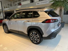 Toyota Corolla Cross 2.0 Executive Plus HEV AWD, снимка 7