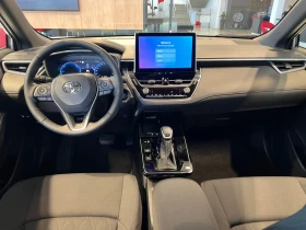 Toyota Corolla Cross 2.0 Executive Plus HEV AWD, снимка 11