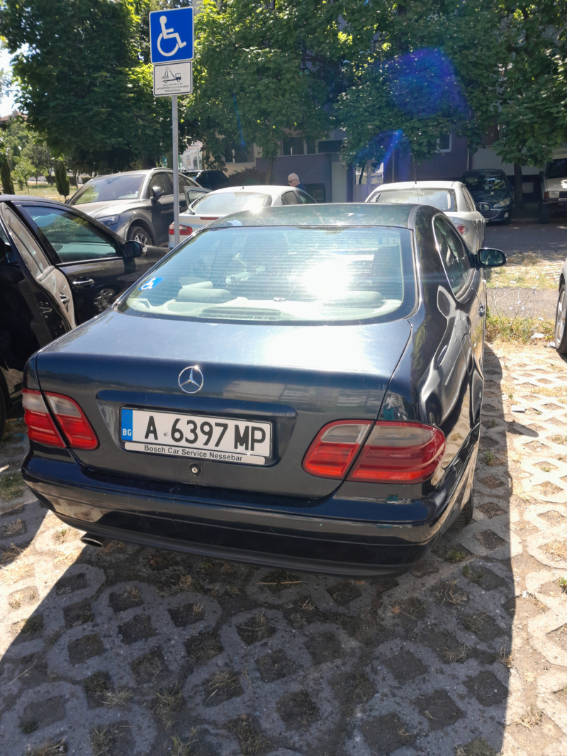 Mercedes-Benz 200 SLC, снимка 3 - Автомобили и джипове - 46445774