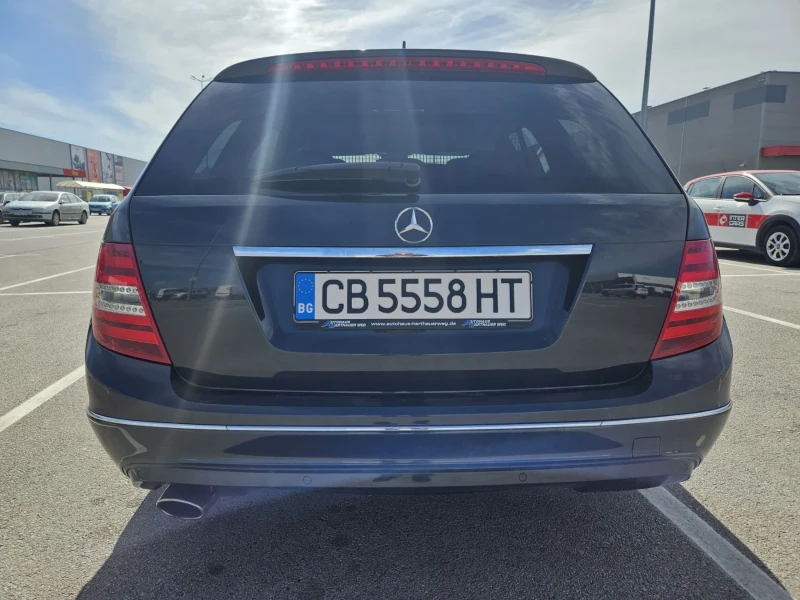 Mercedes-Benz C 220, снимка 8 - Автомобили и джипове - 49424752