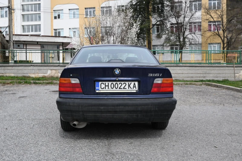 BMW 316, снимка 5 - Автомобили и джипове - 49516993