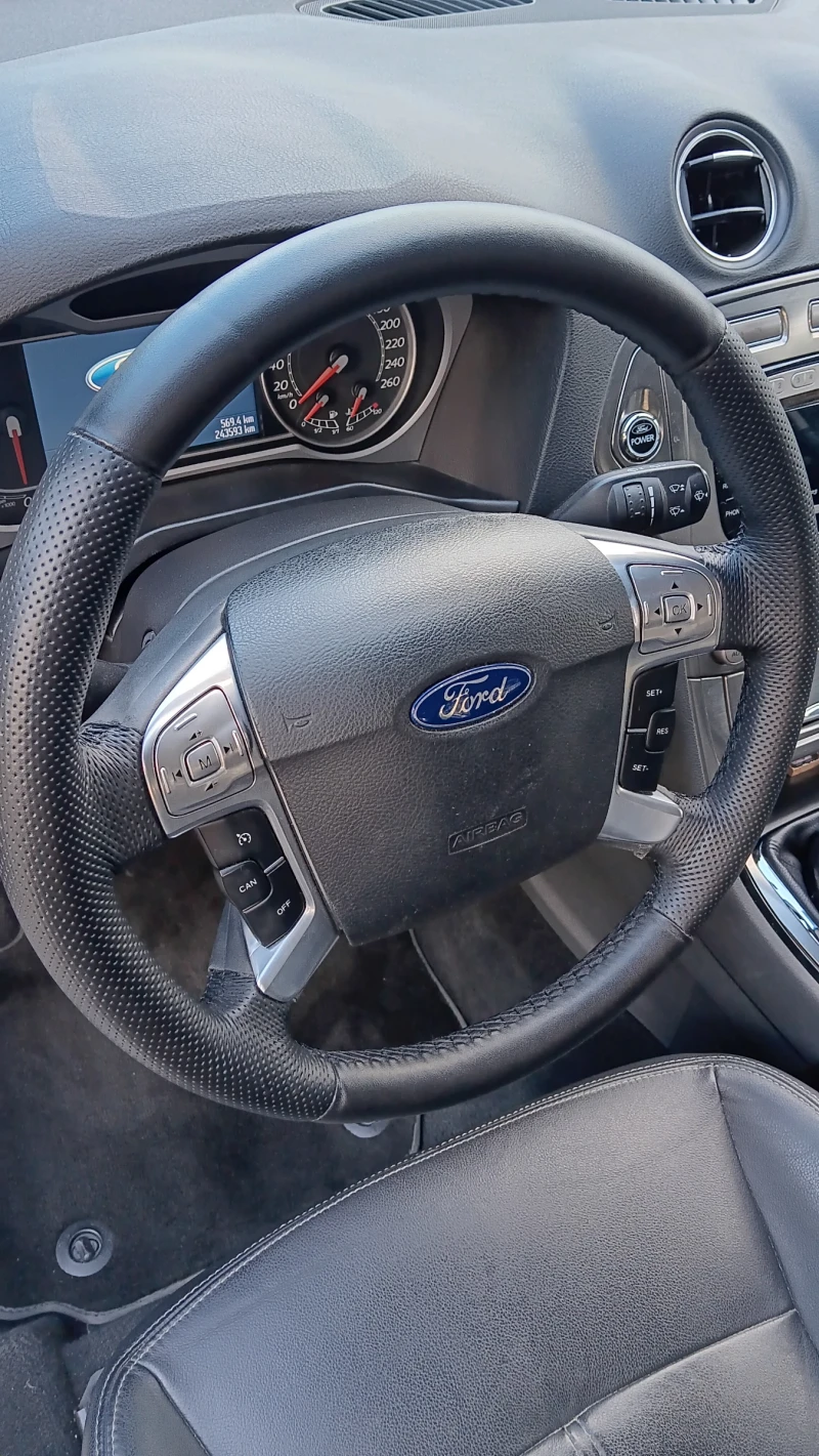 Ford Mondeo MK4 2.2 TDCI, снимка 10 - Автомобили и джипове - 52459459