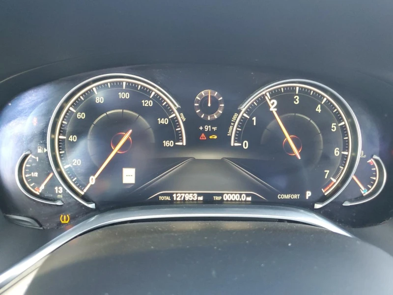 BMW 750 * Камера* Подгрев* Бяла Кожа* Перфектна* , снимка 9 - Автомобили и джипове - 52554609