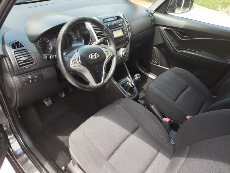 Hyundai Ix20 1.4 i, снимка 7 - Автомобили и джипове - 52681270