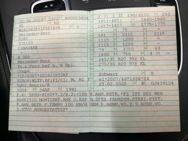 Mercedes-Benz E 300 Mild-Hybrid AMG Line, снимка 15 - Автомобили и джипове - 53163838