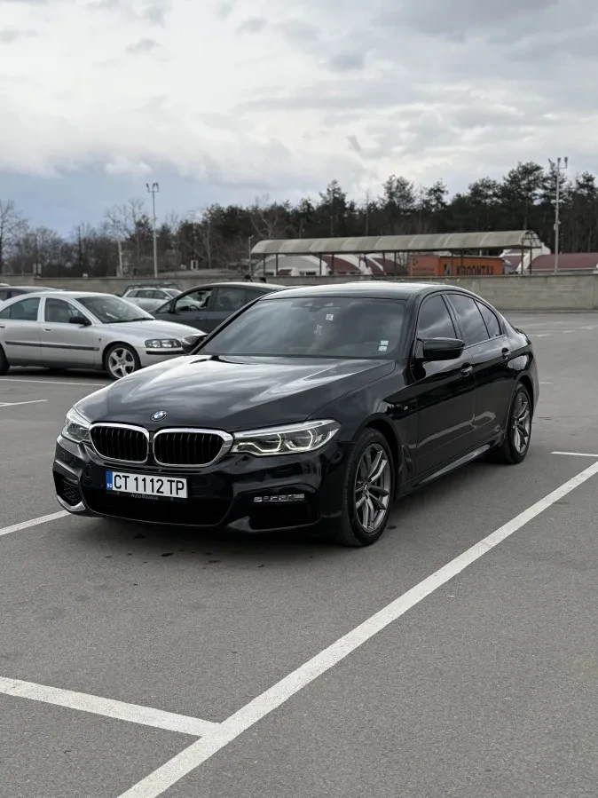 BMW 530 M Xdrive Вакум, снимка 3 - Автомобили и джипове - 54148226