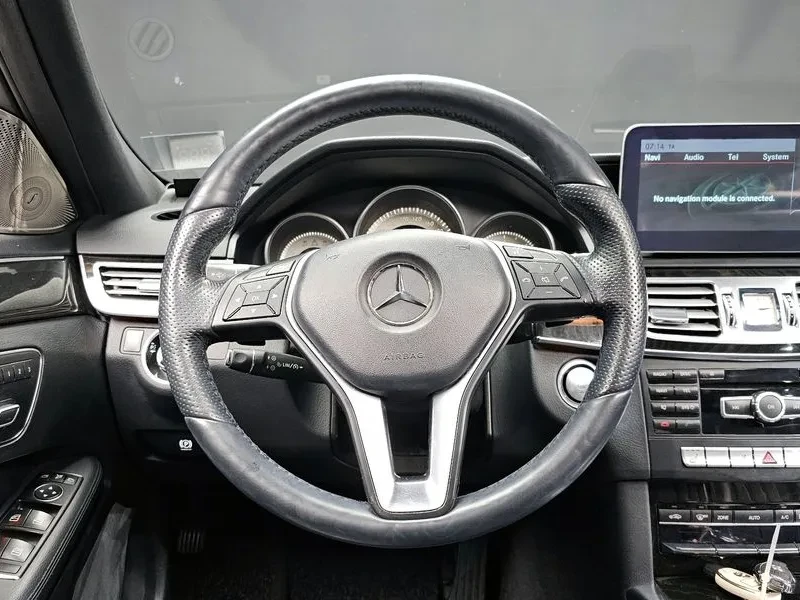 Mercedes-Benz E 220 CDI Avantgarde - САМО 30% АВАНС!, снимка 13 - Автомобили и джипове - 55441739