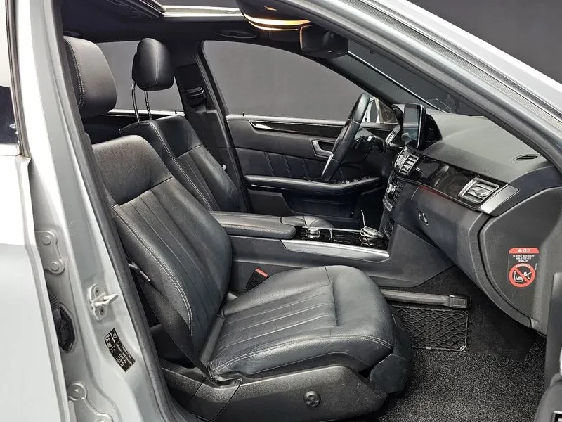 Mercedes-Benz E 220 CDI Avantgarde - САМО 30% АВАНС!, снимка 10 - Автомобили и джипове - 55441739