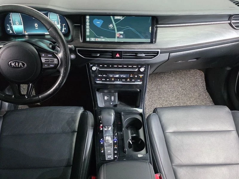Kia K7 3.0 LPI Prestige(Rented)| 270к.с., снимка 7 - Автомобили и джипове - 56001643
