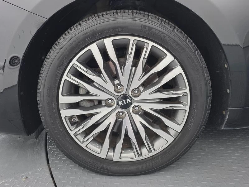 Kia K7 3.0 LPI Prestige(Rented)| 270к.с., снимка 5 - Автомобили и джипове - 56001643