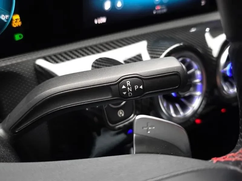 Mercedes-Benz A 250, снимка 8 - Автомобили и джипове - 56688156