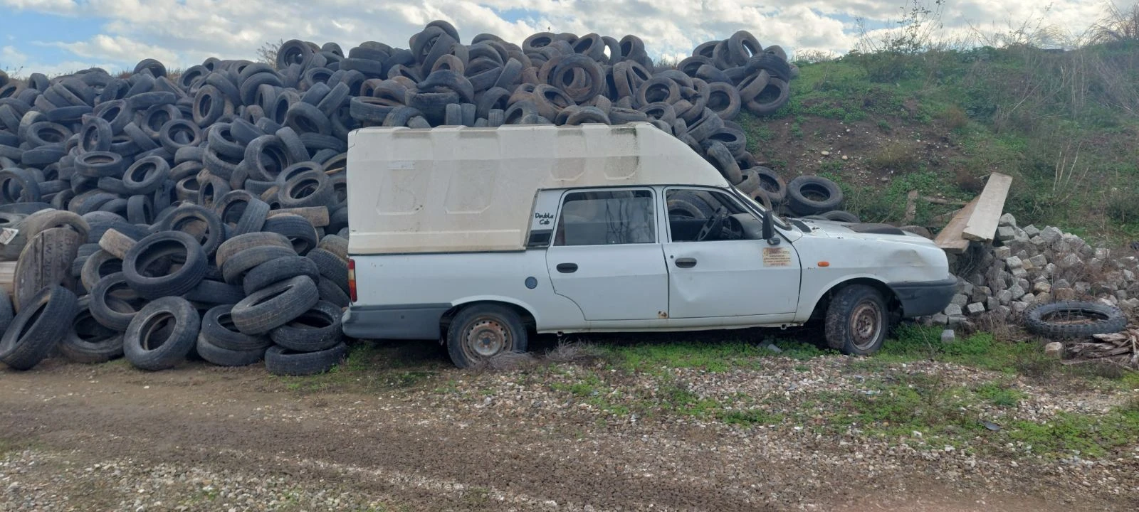 Dacia 1307, снимка 1