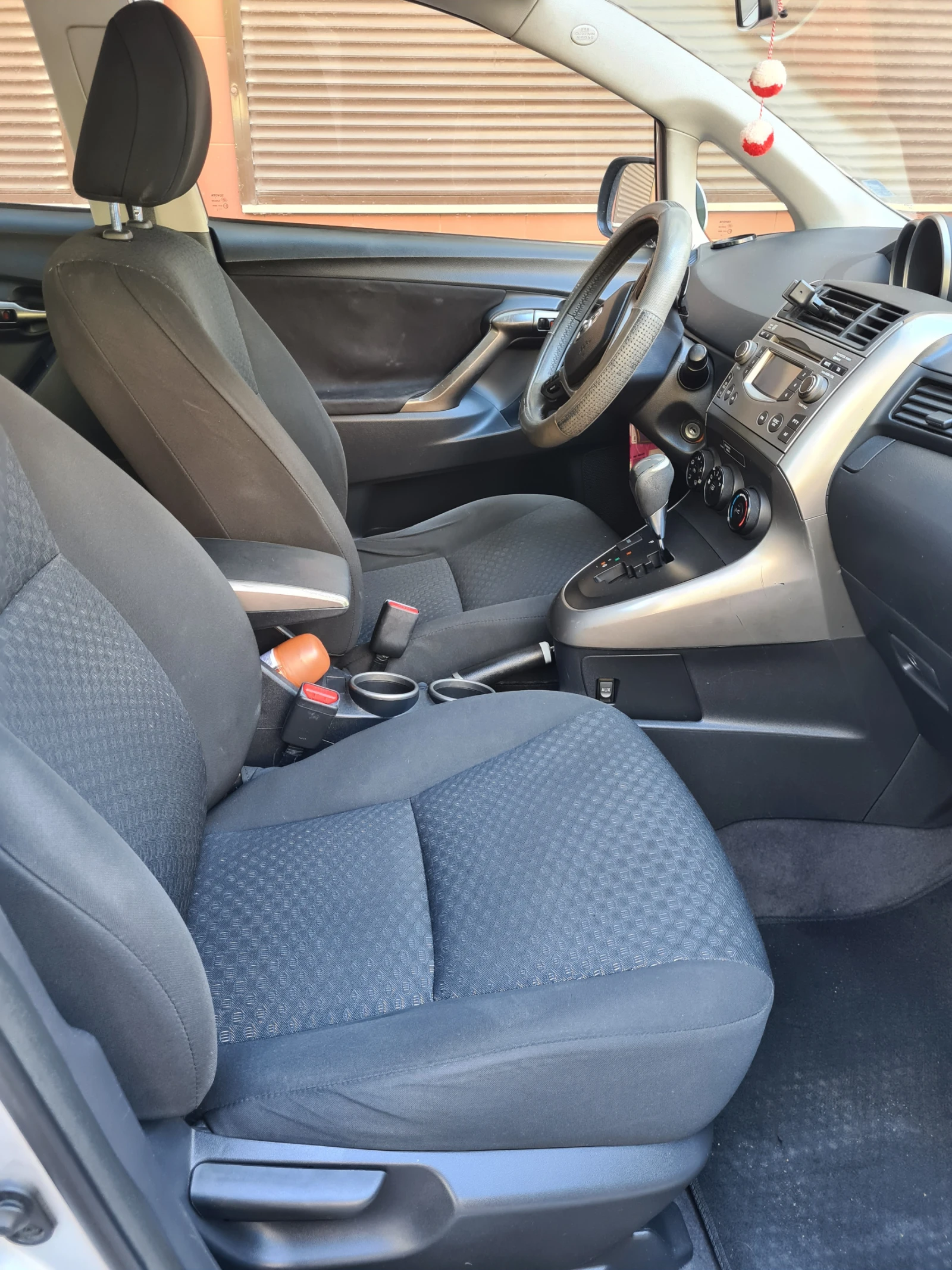 Toyota Verso 2, 2 D-CAT, 150.. Sport, 2010 | Mobile.bg   12