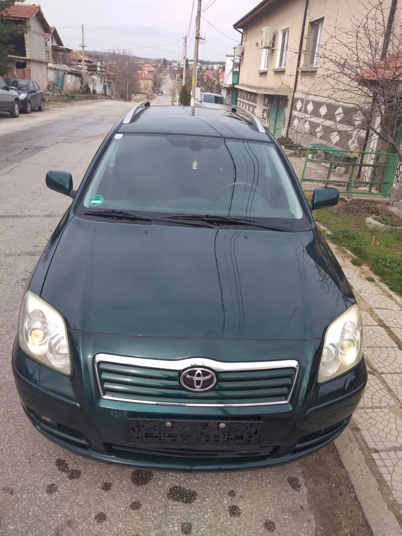 Toyota Avensis 1.8i  129 КОНЯ , МНОГО ДОБРО СЪСТОЯНИЕ - изображение 7