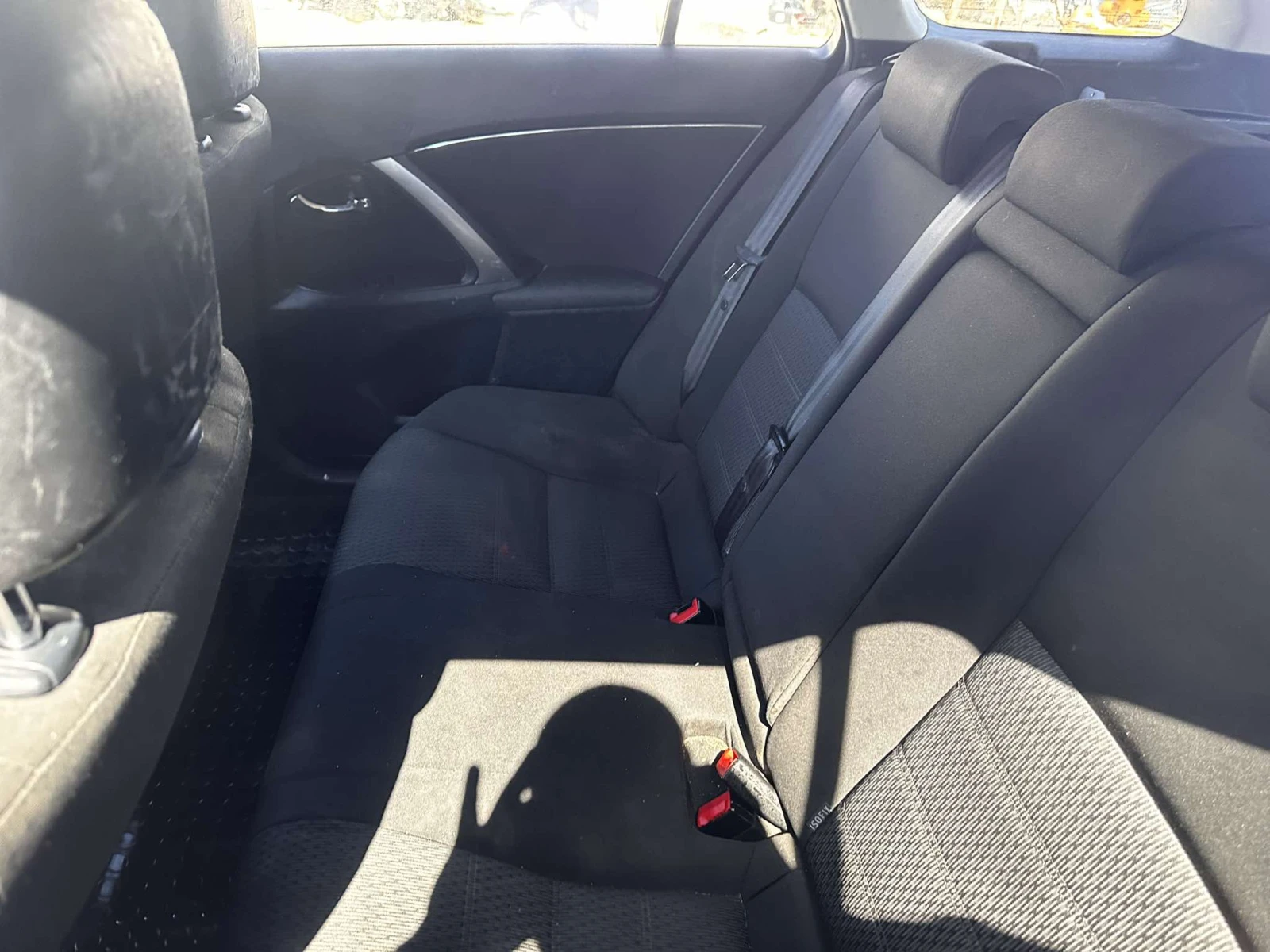 Toyota Avensis 2.2 D-4D (150 ..) | Mobile.bg   13