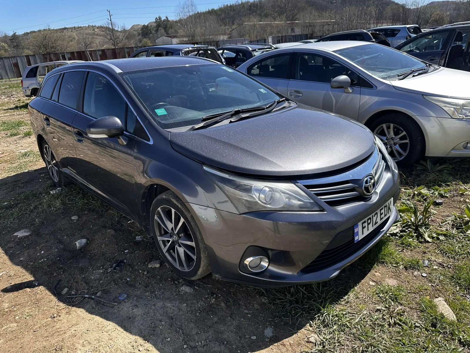 Toyota Avensis 2.2 D-4D (150 к.с.) - изображение 3