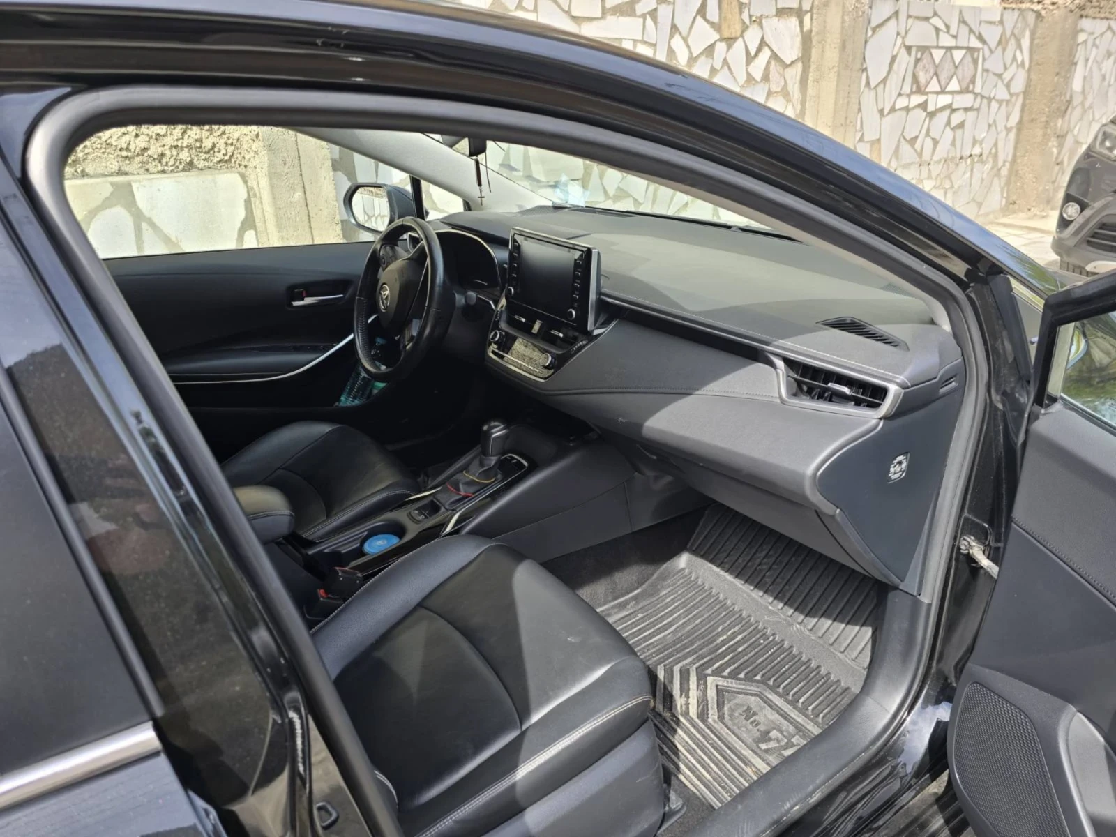 Toyota Corolla Luxury +  | Mobile.bg   2