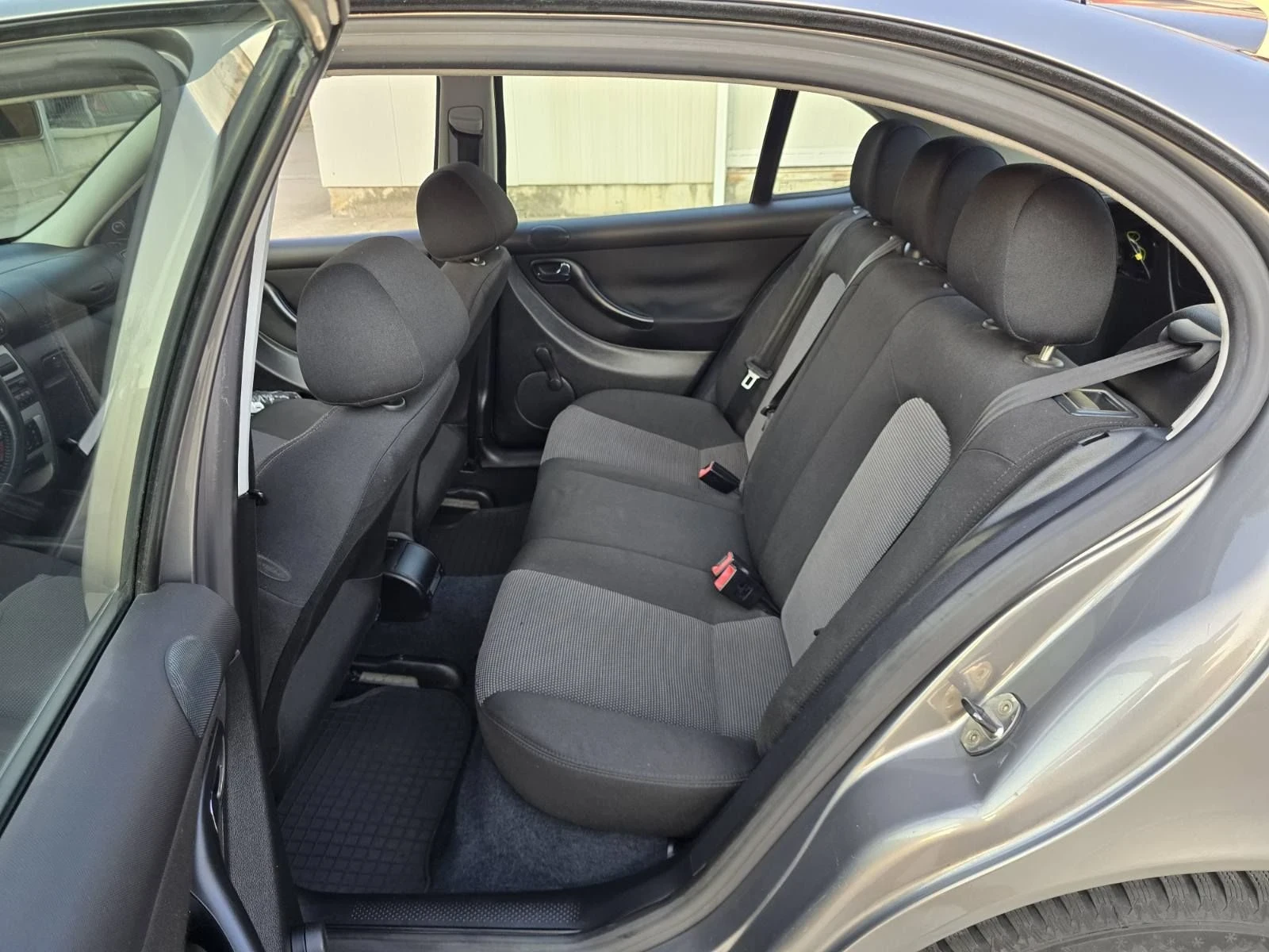 Seat Leon 1.9TDI 90кс.2005г., снимка 7 - Автомобили и джипове - 52942520