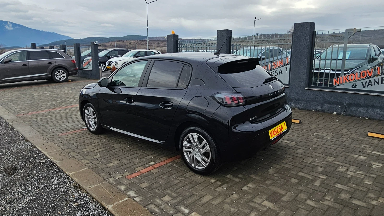 Peugeot 208 NAVI---115.000KM - изображение 6