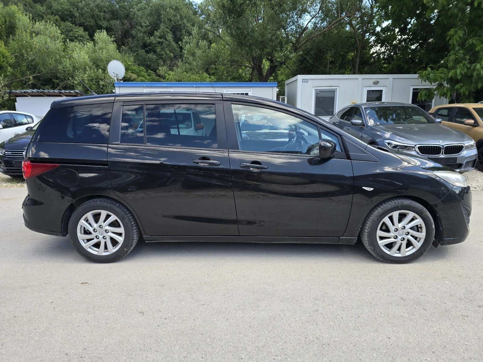 Mazda 5 1.6D 115к.с 6+ 1 места, снимка 8 - Автомобили и джипове - 53512806