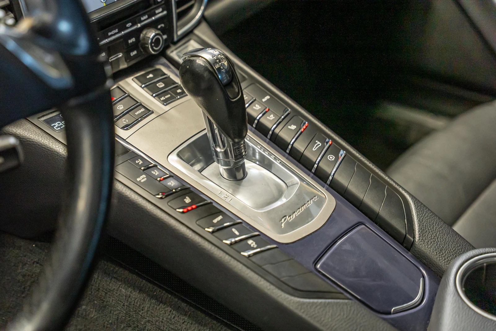 Porsche Panamera S PDK, снимка 8 - Автомобили и джипове - 53800164