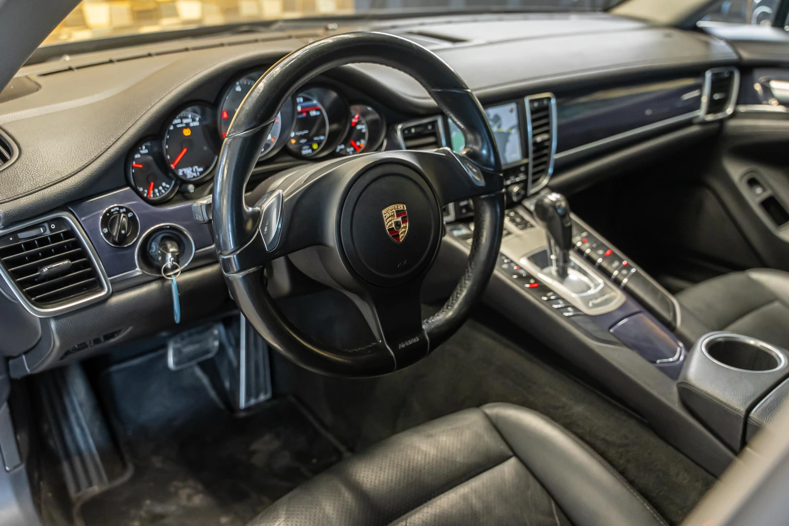 Porsche Panamera S PDK, снимка 7 - Автомобили и джипове - 53800164