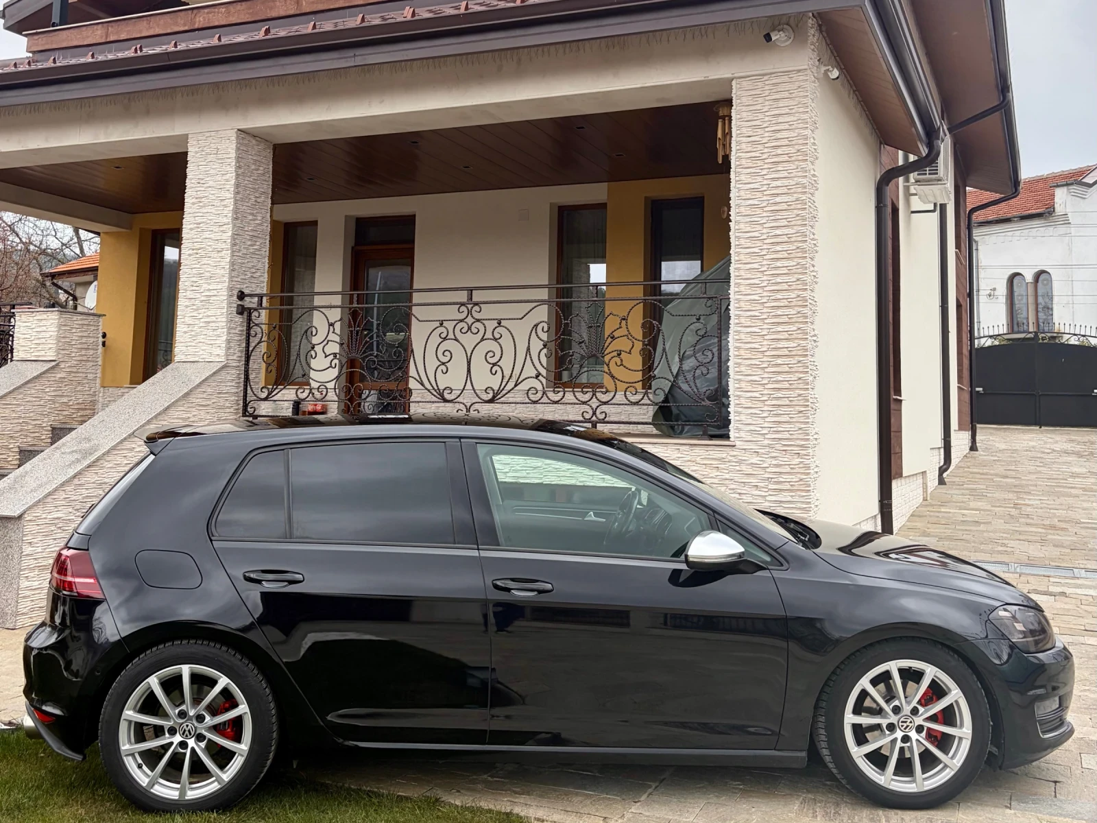 VW Golf 7 Highline , снимка 2 - Автомобили и джипове - 53938393