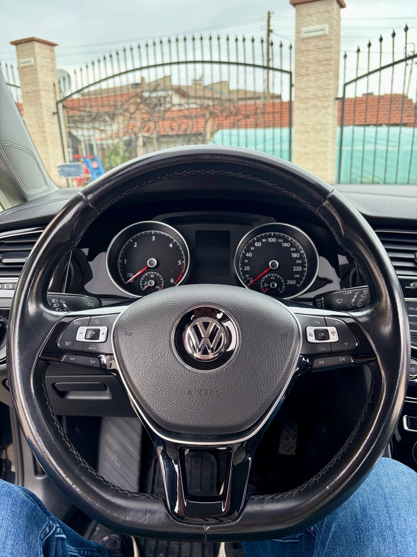 VW Golf 7 Highline , снимка 10 - Автомобили и джипове - 53938393