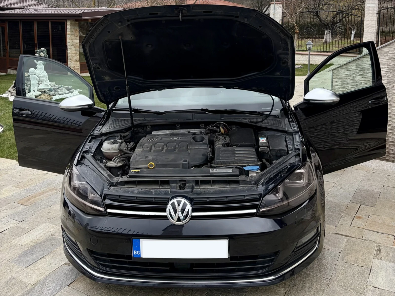 VW Golf 7 Highline , снимка 4 - Автомобили и джипове - 53938393