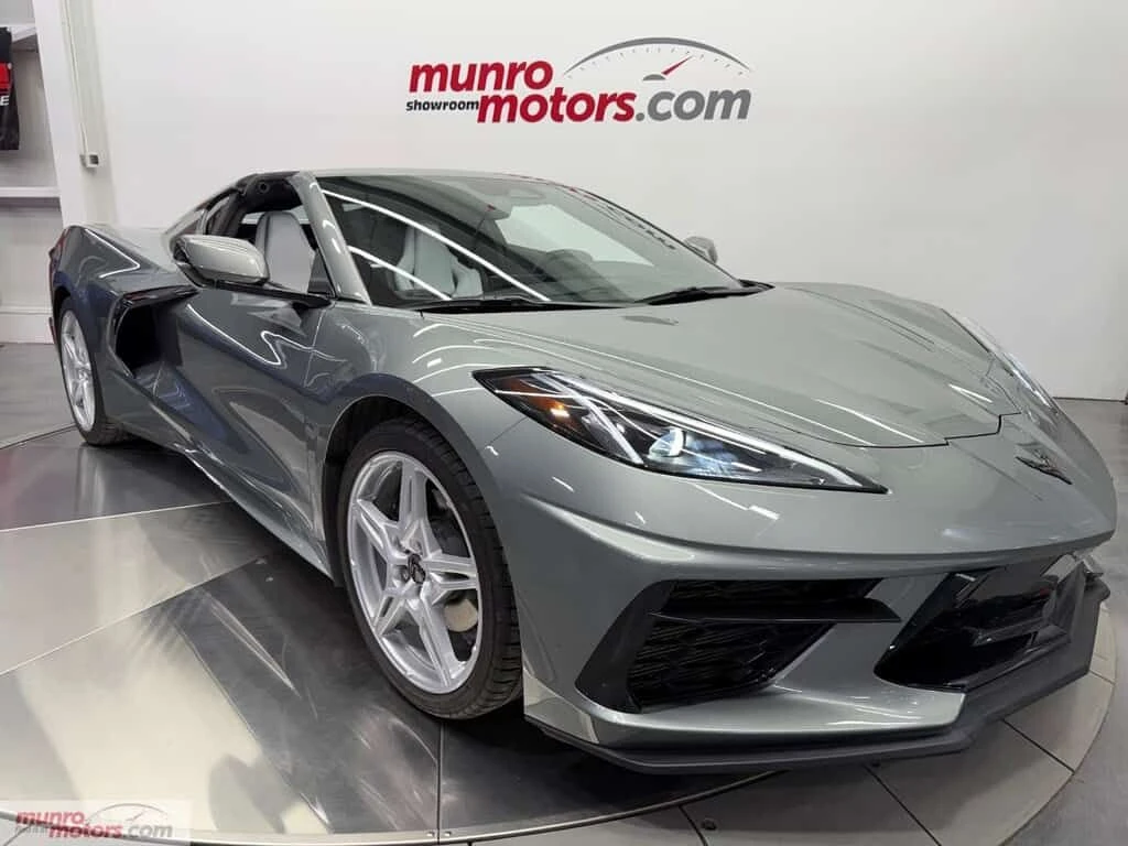 Chevrolet Corvette Stingray Coupe 1LT  CARFAX, снимка 2 - Автомобили и джипове - 53959500