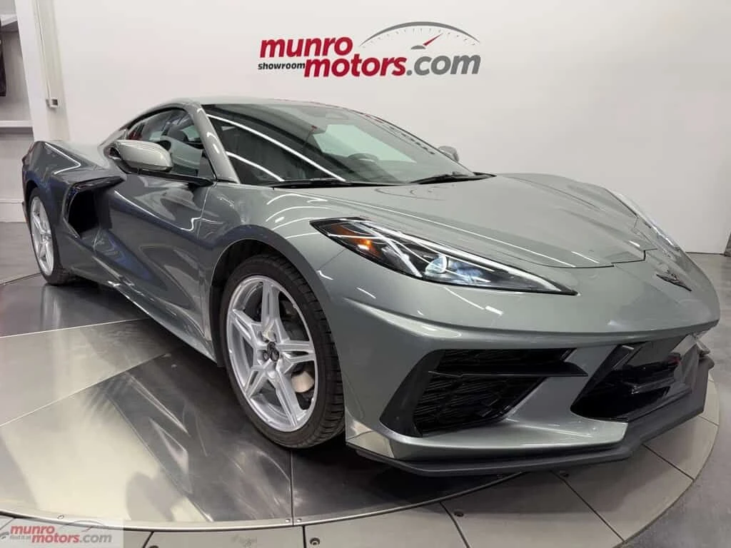 Chevrolet Corvette Stingray Coupe 1LT  CARFAX, снимка 11 - Автомобили и джипове - 53959500