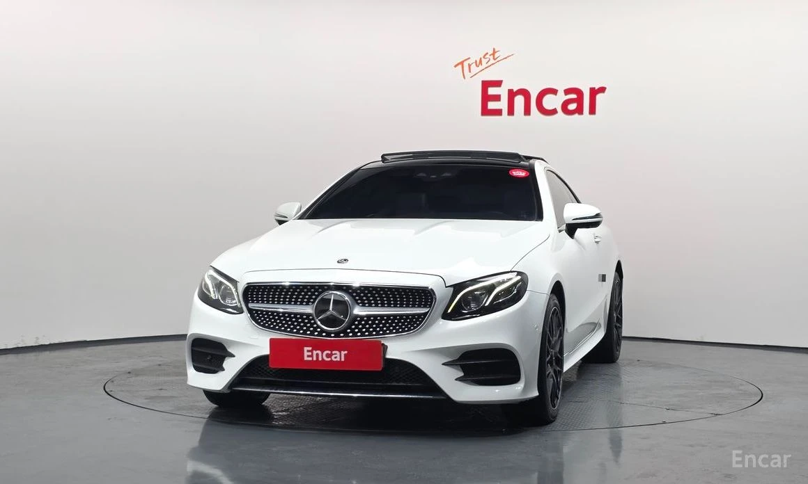 Mercedes-Benz E 400 4MATIC* BURMESTER* ШИБИДАХ* КАМЕРИ* 360* , снимка 2 - Автомобили и джипове - 54182867