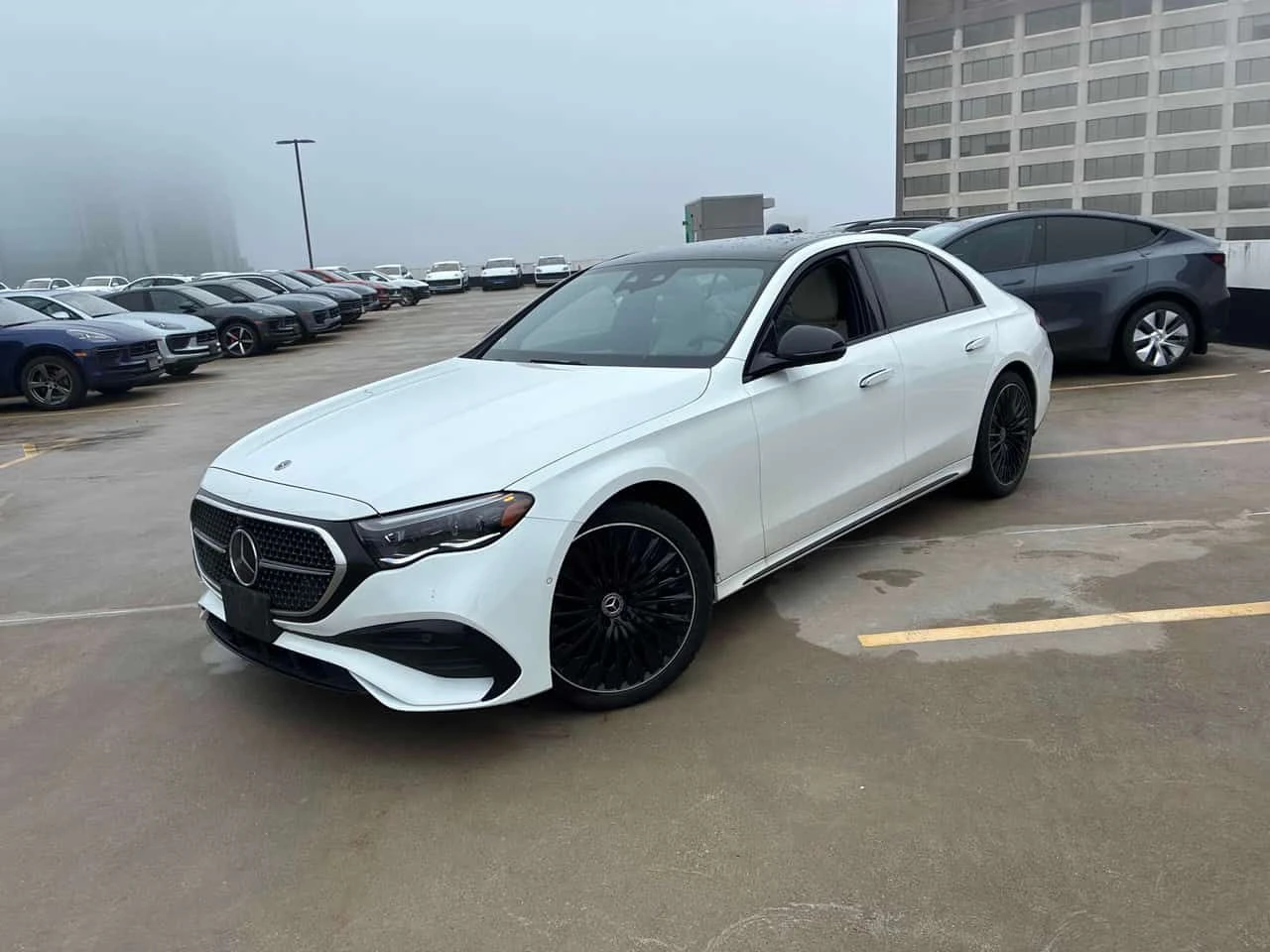 Mercedes-Benz E 350 * CARFAX * BURMESTER * ОБДУХВАНЕ * 360