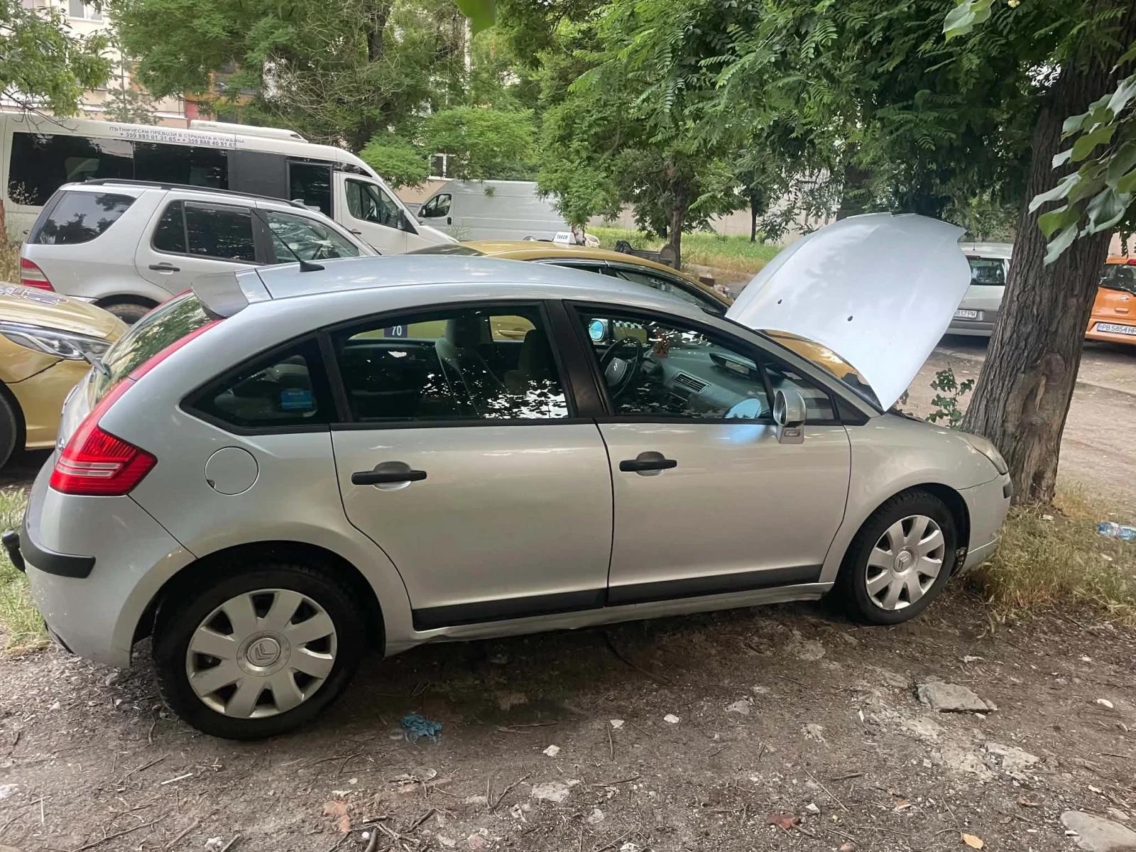 Citroen C4 1.6 HDI, снимка 10 - Автомобили и джипове - 54913637