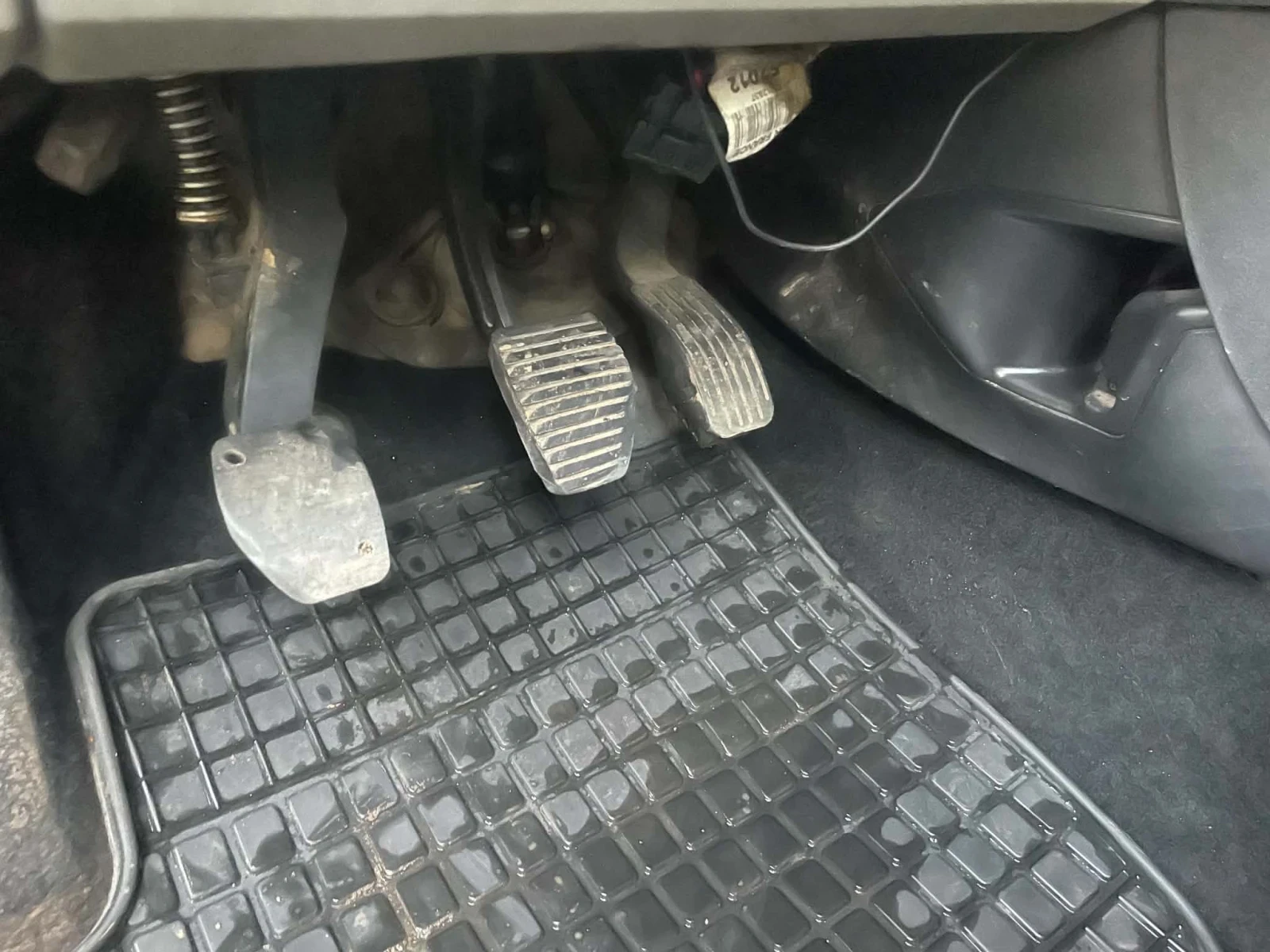 Citroen C4 1.6 HDI, снимка 13 - Автомобили и джипове - 54913637