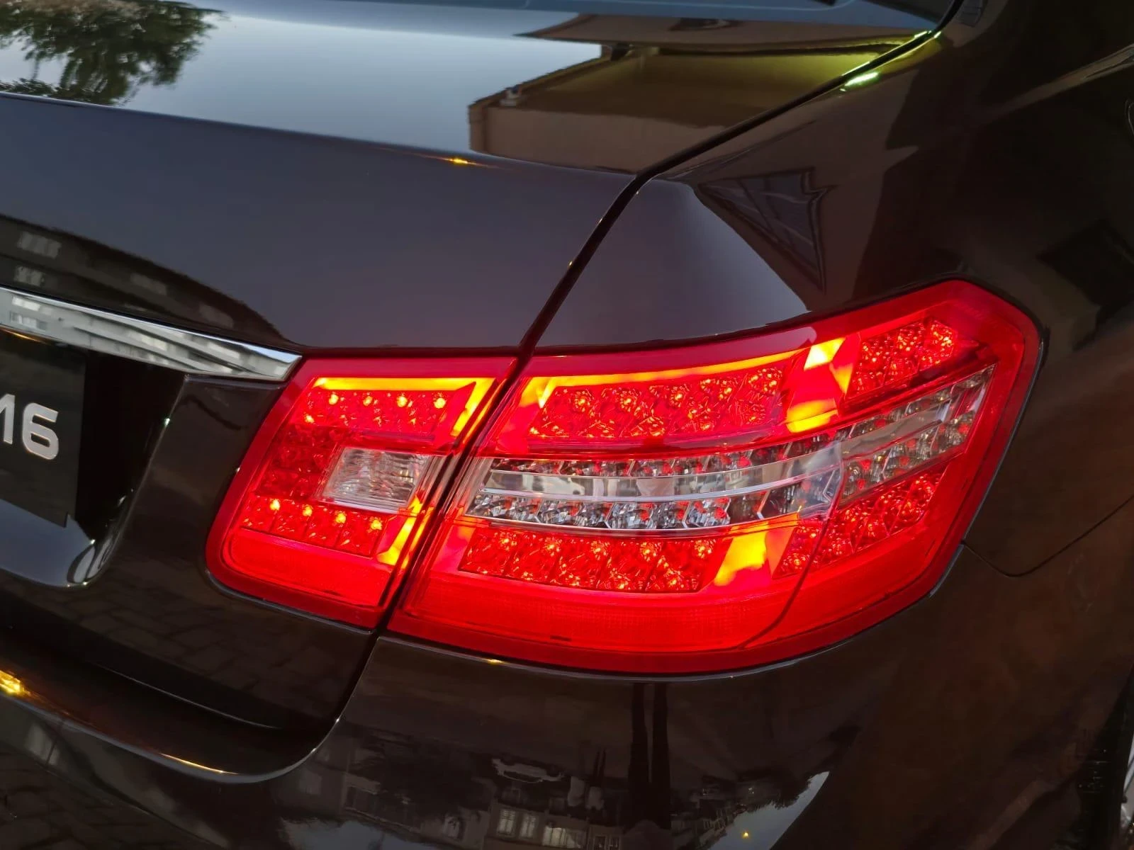 Mercedes-Benz E 350, снимка 13 - Автомобили и джипове - 54935548