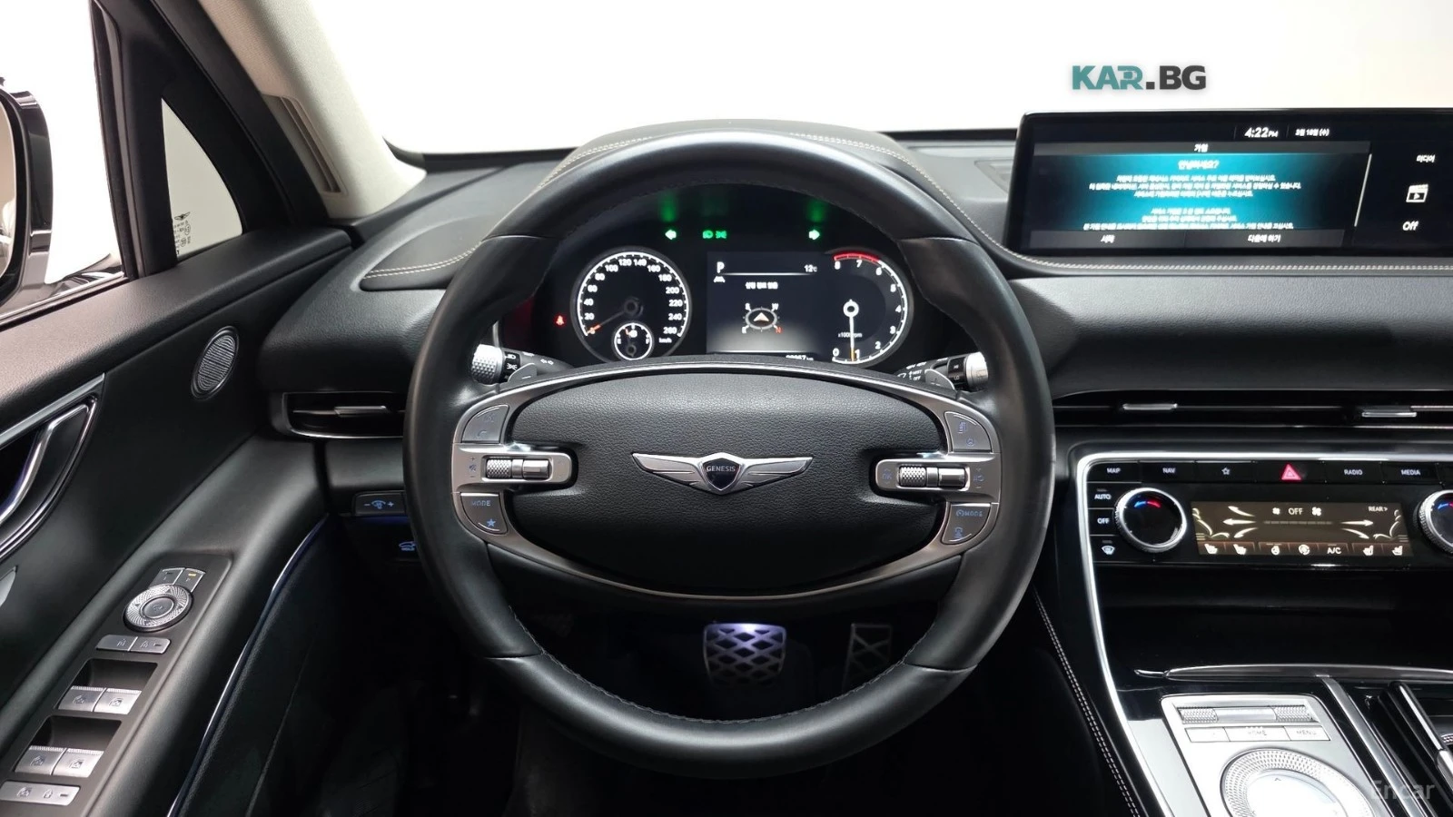 Genesis GV80 2.5T* КОЖА* ПОДГРЕВ* НАВИ* ОБДУХВ* КАМЕРА, снимка 13 - Автомобили и джипове - 55016513