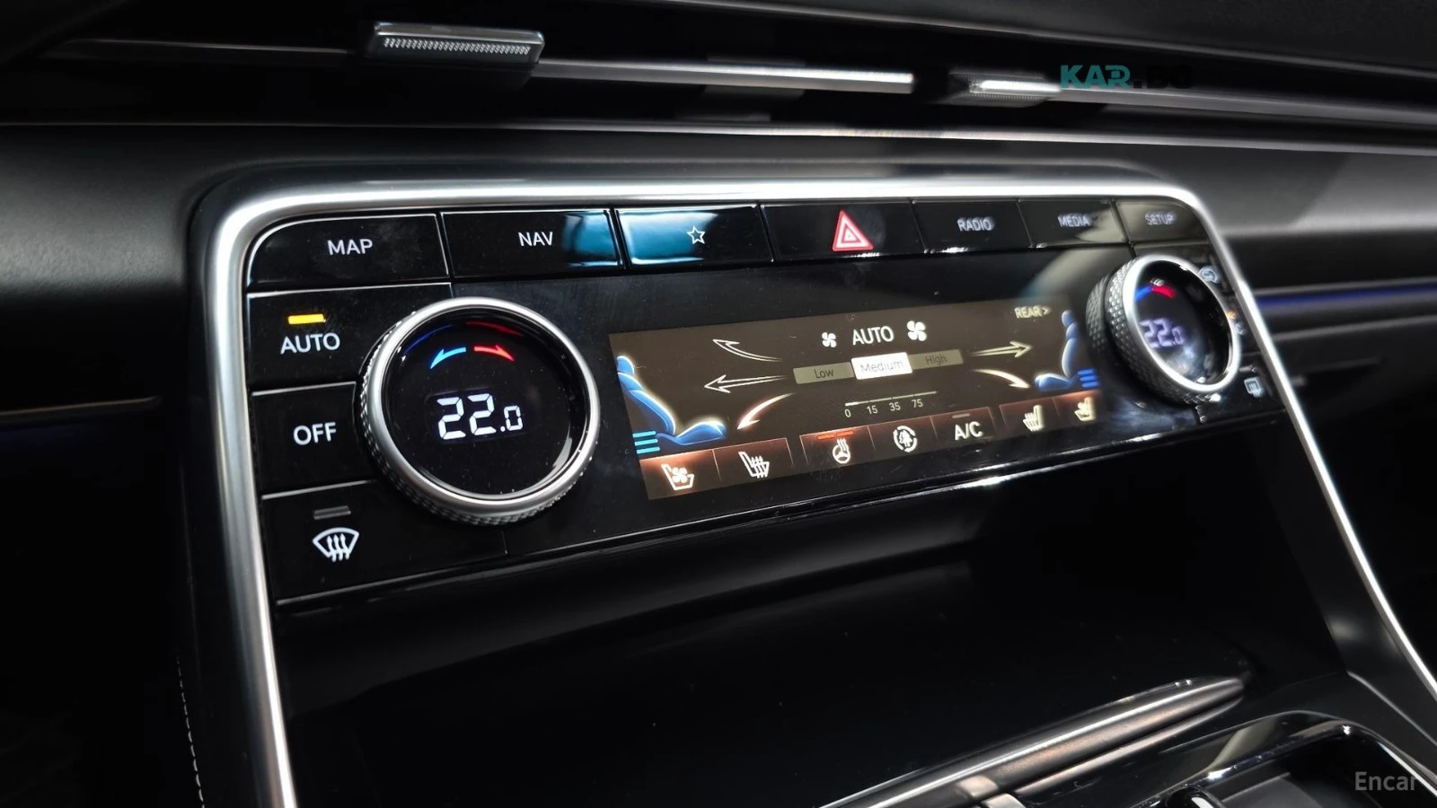 Genesis GV80 2.5T* КОЖА* ПОДГРЕВ* НАВИ* ОБДУХВ* КАМЕРА, снимка 16 - Автомобили и джипове - 55016513